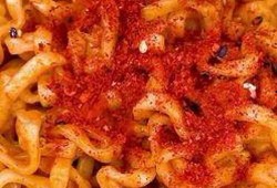 火鸡面的爆料吃法视频,颠覆味蕾的惊喜体验！