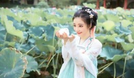 汉服网红吃瓜图片高清