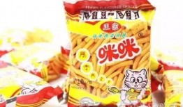 小布娱乐边吃零食边吃瓜,零食瓜果相伴，轻松畅享娱乐时光