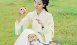 汉服网红吃瓜图片高清